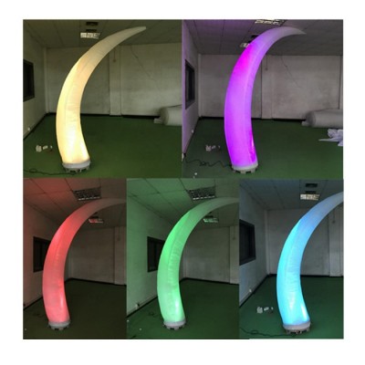 2020 RGB 4 colors  inflatable advertising spike pillars with LED for wedding decoration event